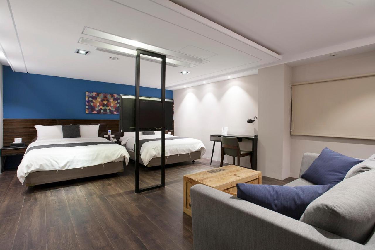 P&F Hotel Тайджун Екстериор снимка